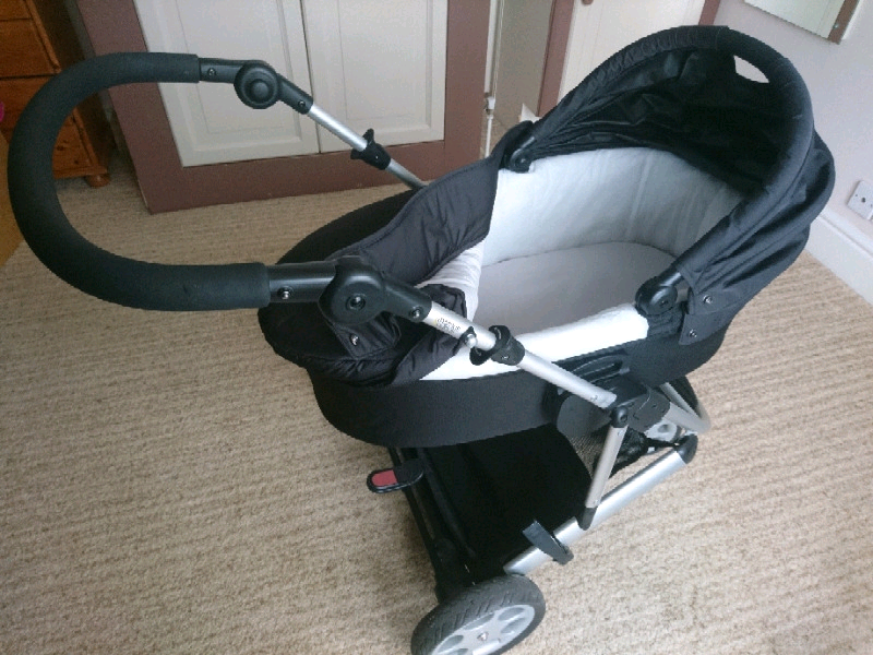 gumtree pushchair